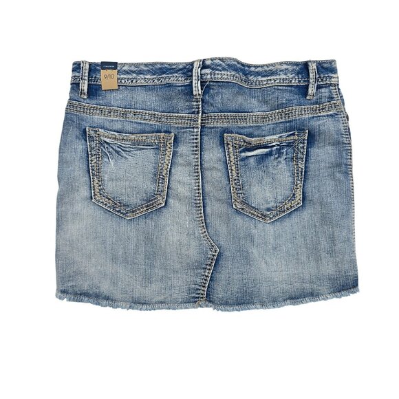 Maurices Distressed Denim Mini Skirt 9/10 Reg Frayed Hem 98% Cotton 2% Spandex B - Picture 6 of 6